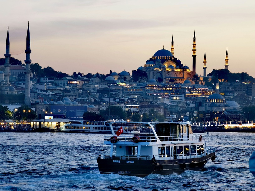 Luxury travel Istanbul private access experience